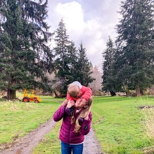 Outdoorsy, Athletic, Adventurous, Momma